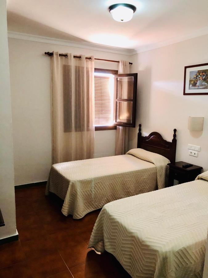 Hotel La Yedra Antequera Exteriör bild
