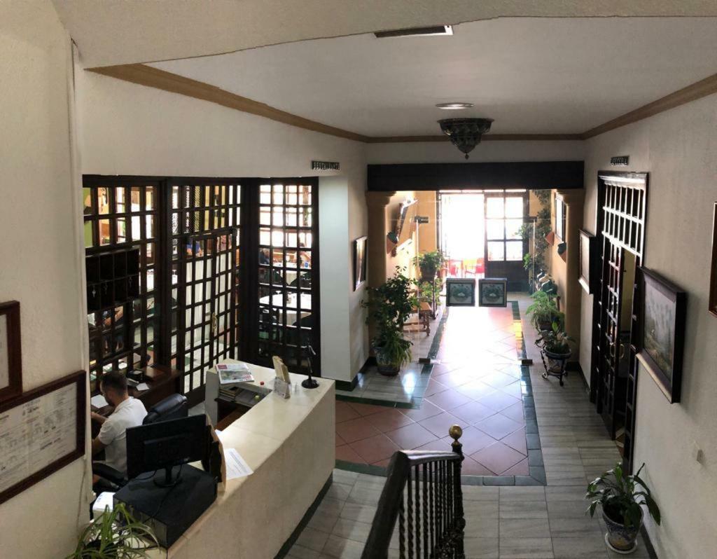 Hotel La Yedra Antequera Exteriör bild